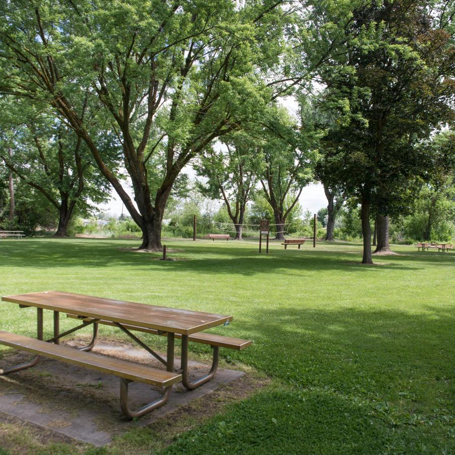 Yakima Sportsman State Park - Yakima, Washington - glamping.directory