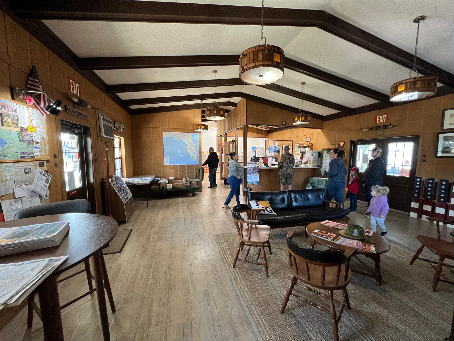Stage Stop Campground - Winter Garden, Florida - glamping.directory