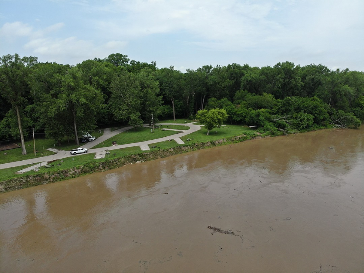 Riverfront Campground - Leavenworth, Kansas - glamping.directory
