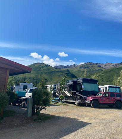 Denali RV Park & Motel - Healy, Alaska - glamping.directory