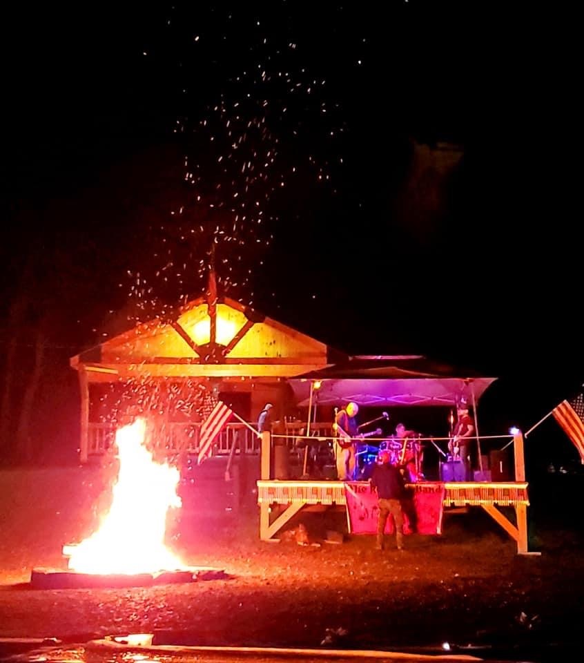 Limehurst Lake Campground - Williamstown, Vermont - glamping.directory