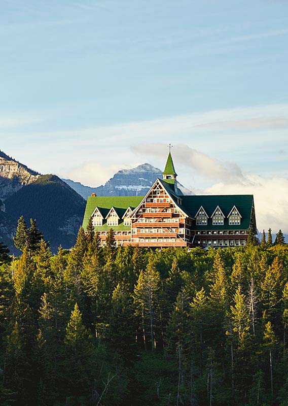Glacier Basecamp Lodge - Columbia Falls, Montana - glamping.directory