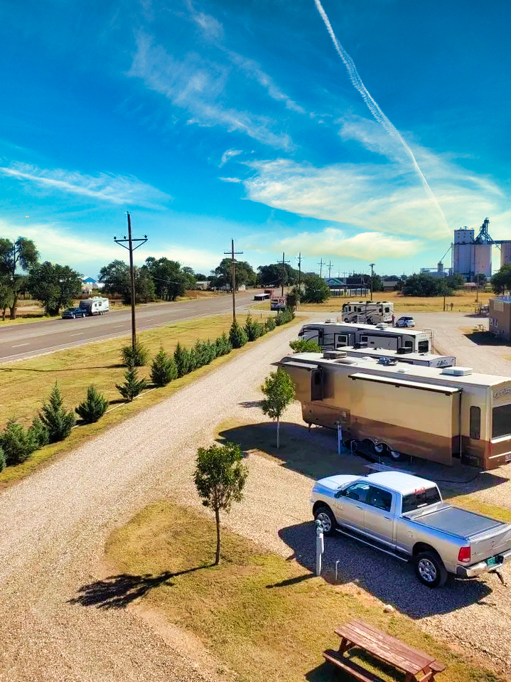 Travelers World Campground - Clovis, New Mexico - glamping.directory