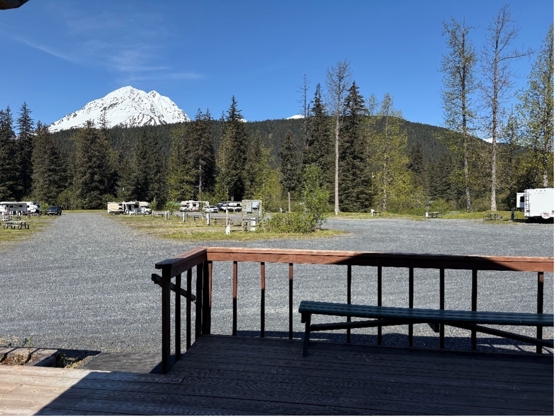 Stoney Creek RV Park - Seward, Alaska - glamping.directory