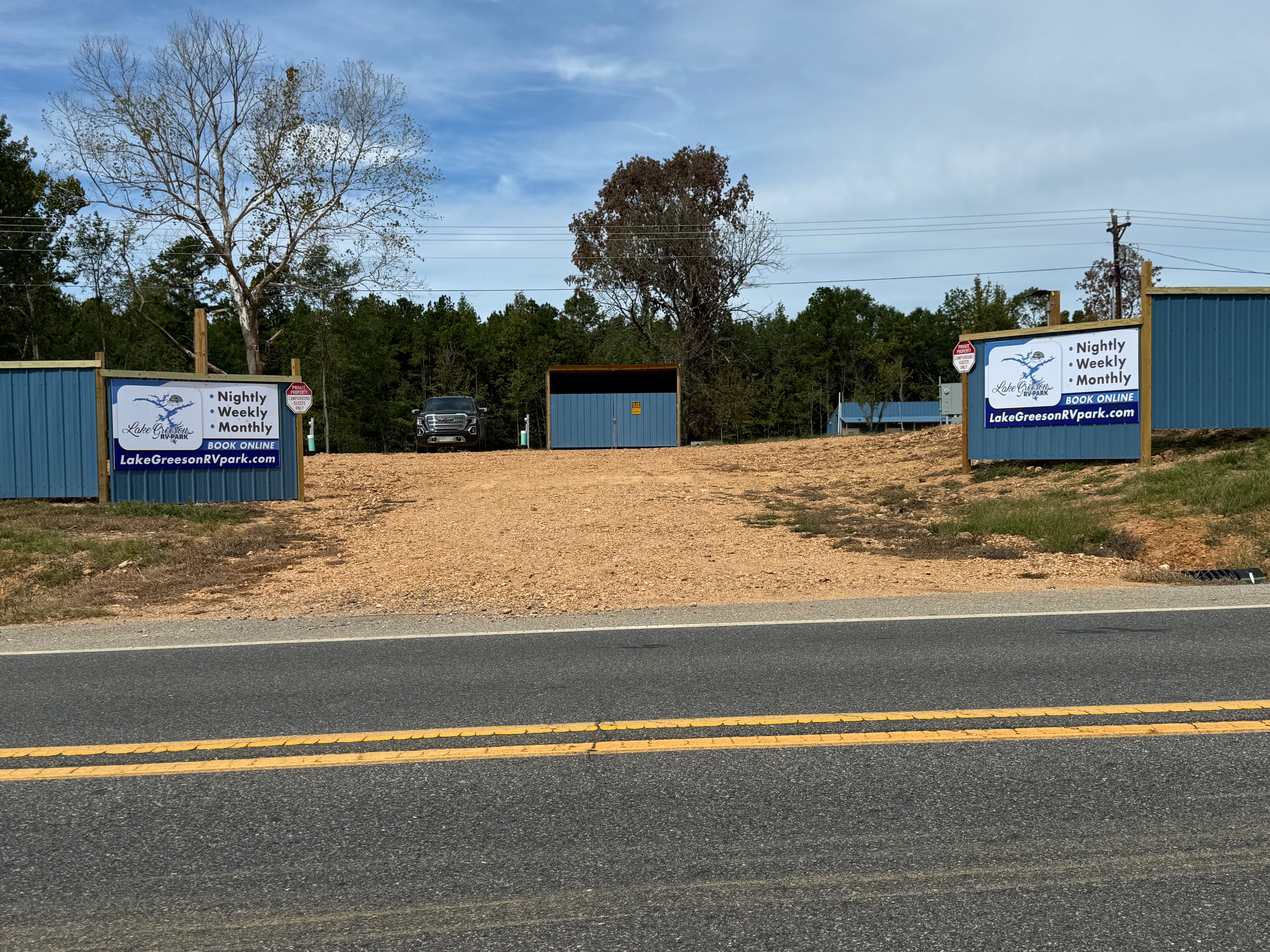 Lake Greeson RV Park - Kirby, Arkansas - glamping.directory