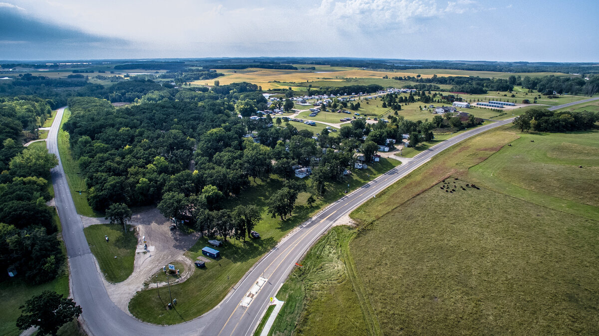 Pelican Hills RV Resort - Pelican Rapids, Minnesota - glamping.directory