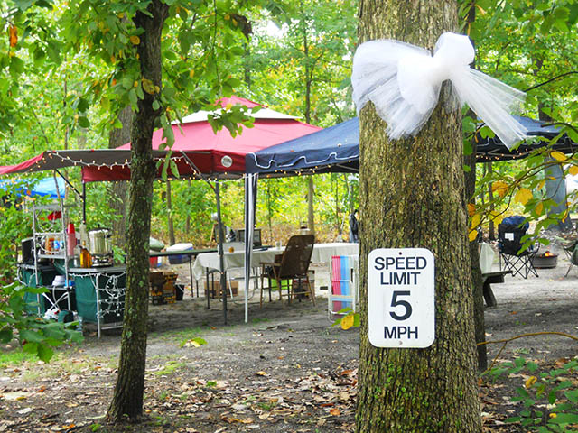 Pine Cone Resort - Freehold, New Jersey - glamping.directory