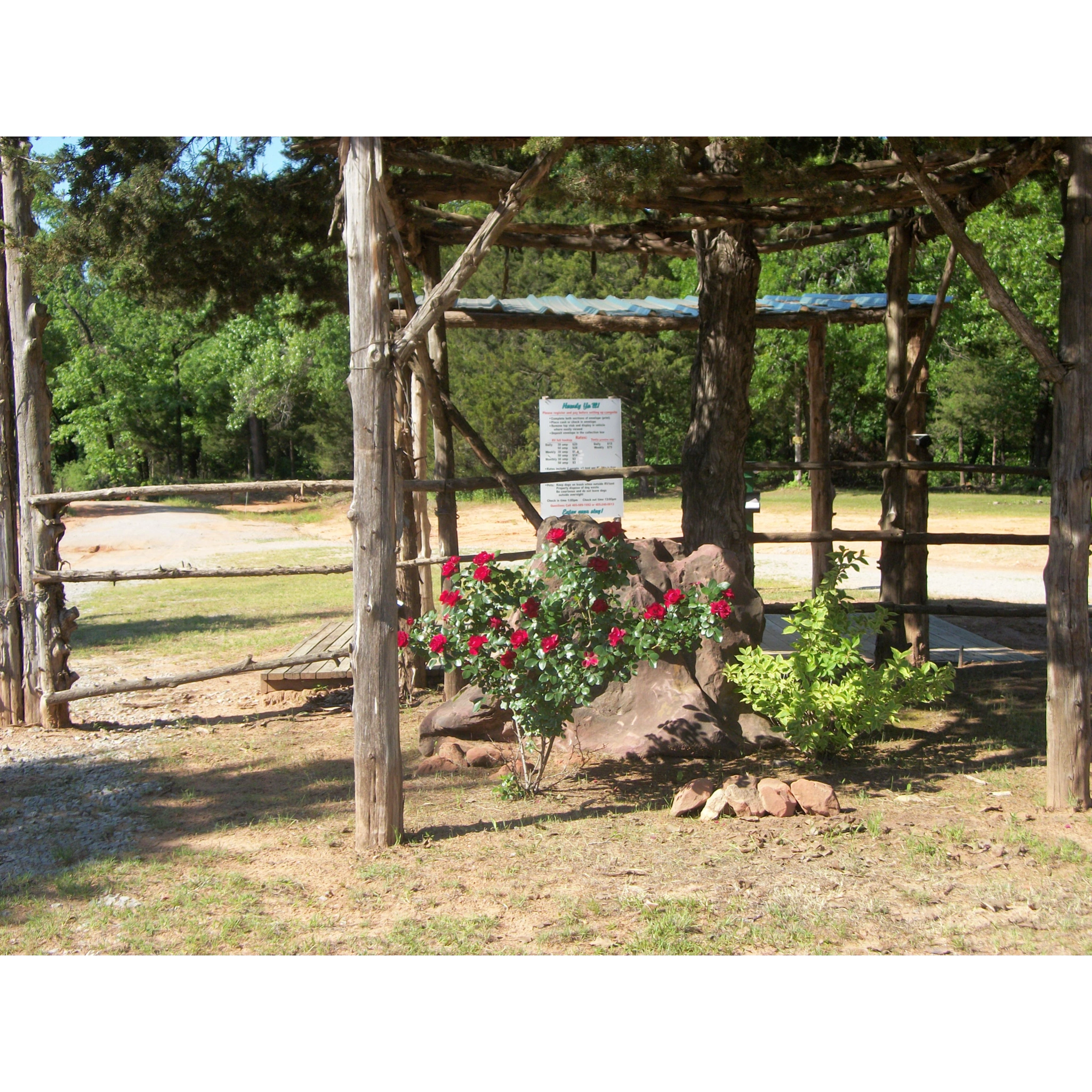 Stone River Rv park and campgrounds - Chandler, Oklahoma - glamping.directory