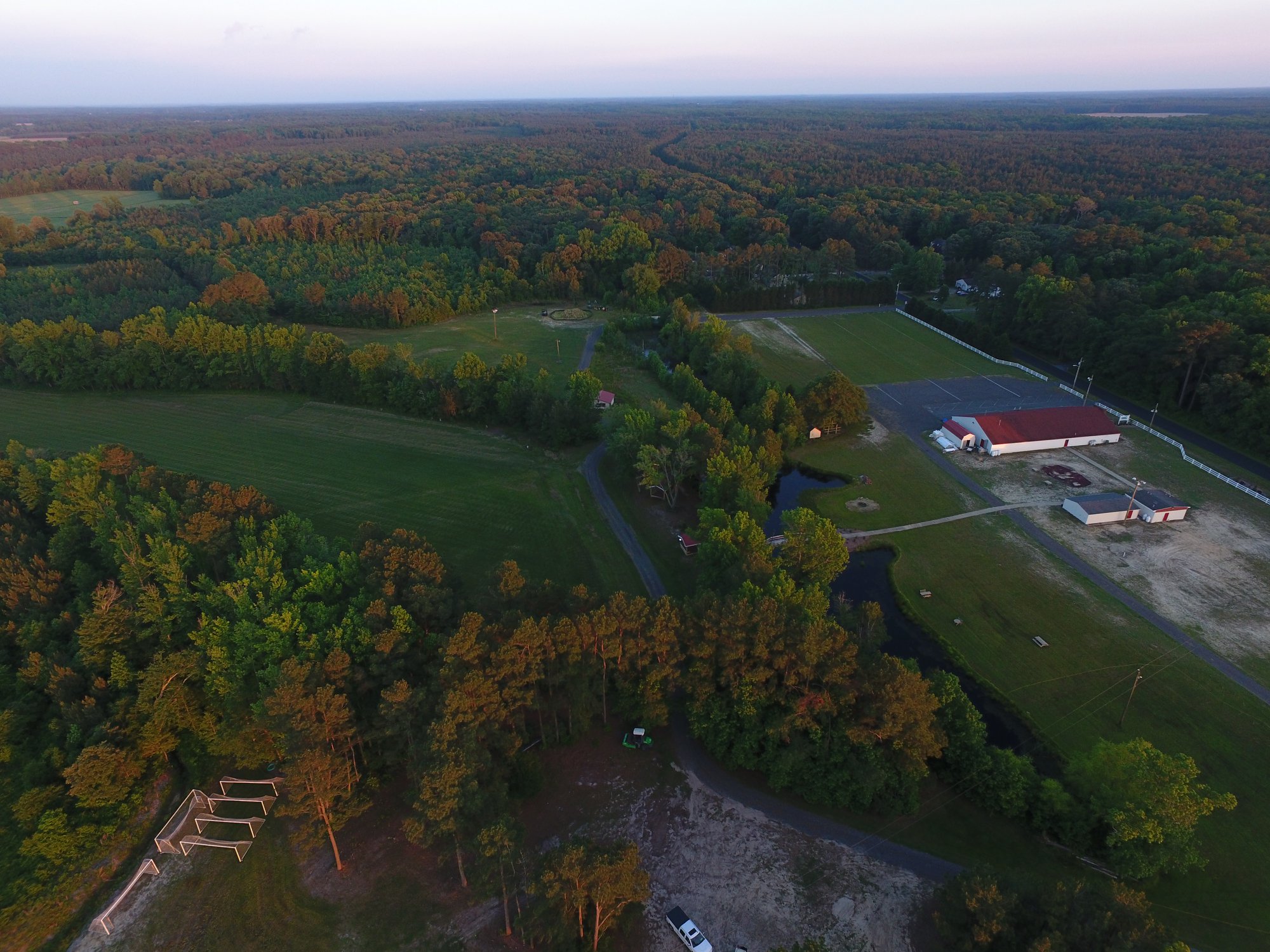 Strawberry Crossroads Recreational Event Center & Camping - Pittsville, Maryland - glamping.directory