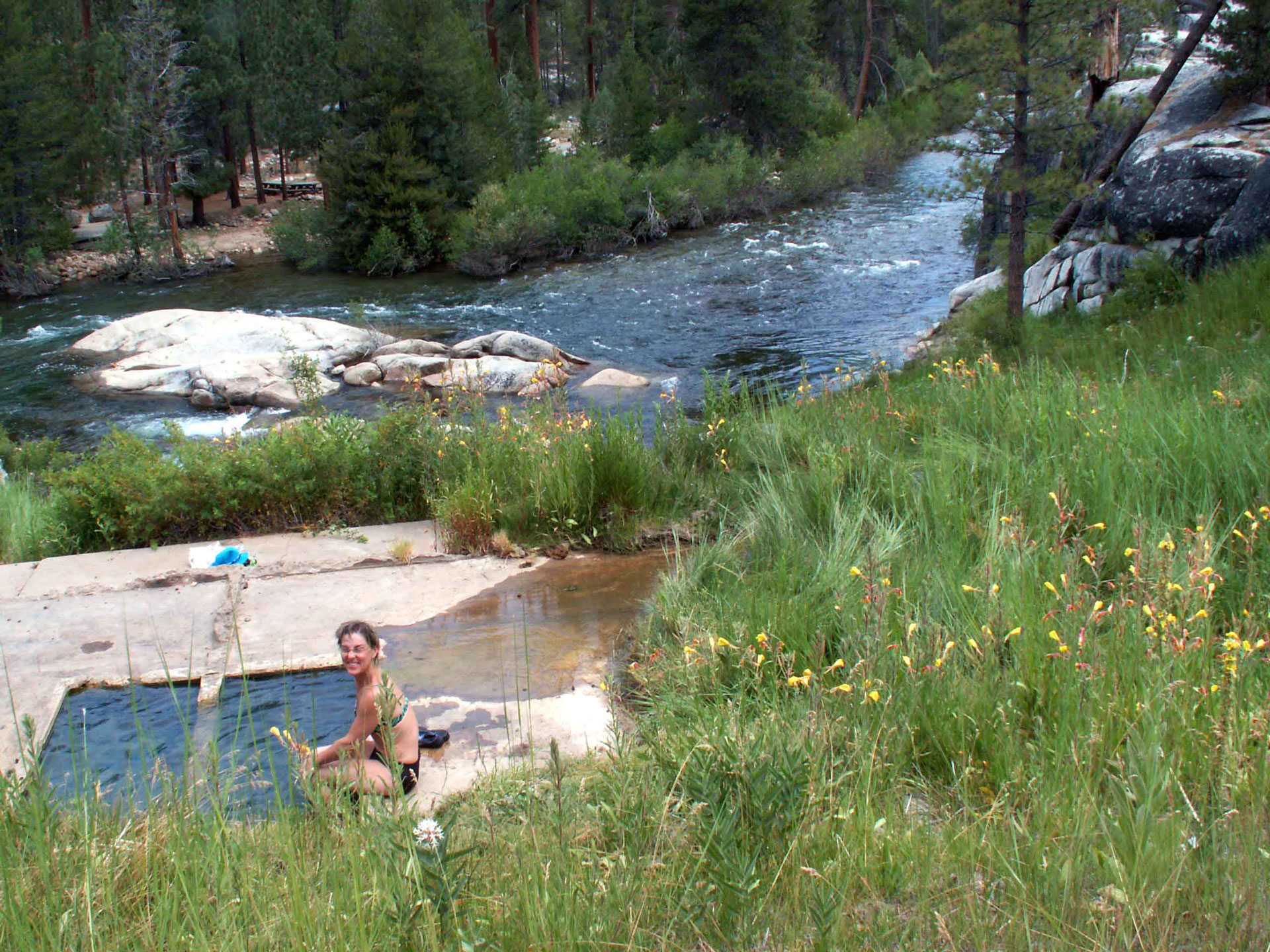 Mono Hot Springs Resort - Mono Hot Springs, California - glamping.directory