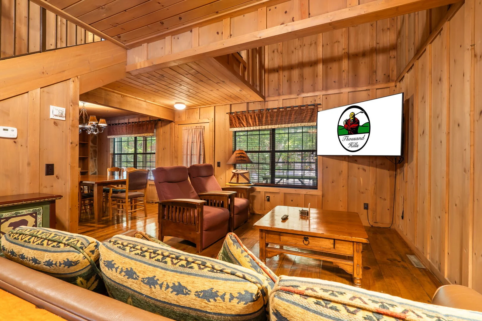 The Cabins at Green Mountain - Branson, Missouri - glamping.directory