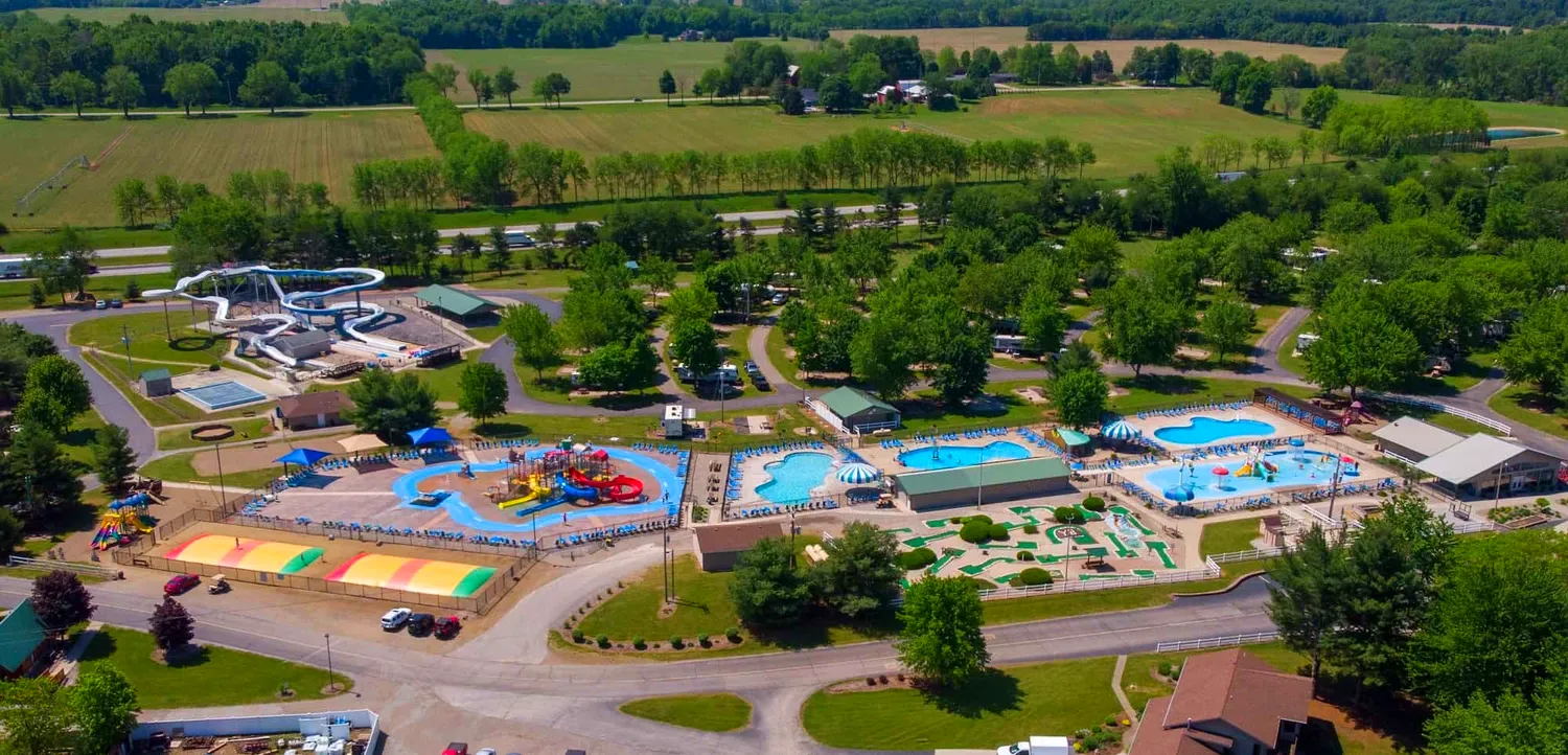 Jellystone Park™ Barton Lake - Fremont, Indiana - glamping.directory