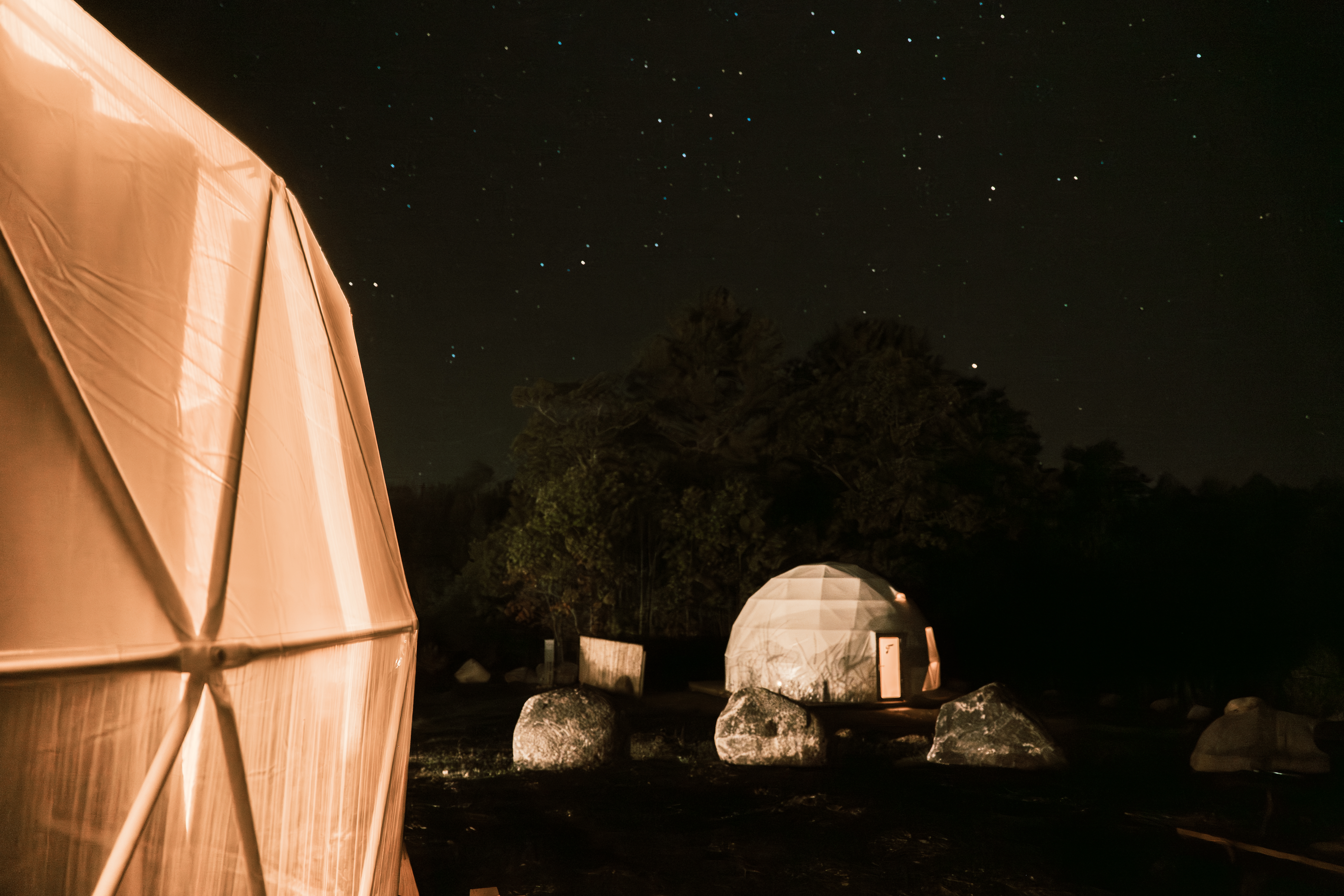 Ferncrest Flint Creek - Colcord, Oklahoma - glamping.directory