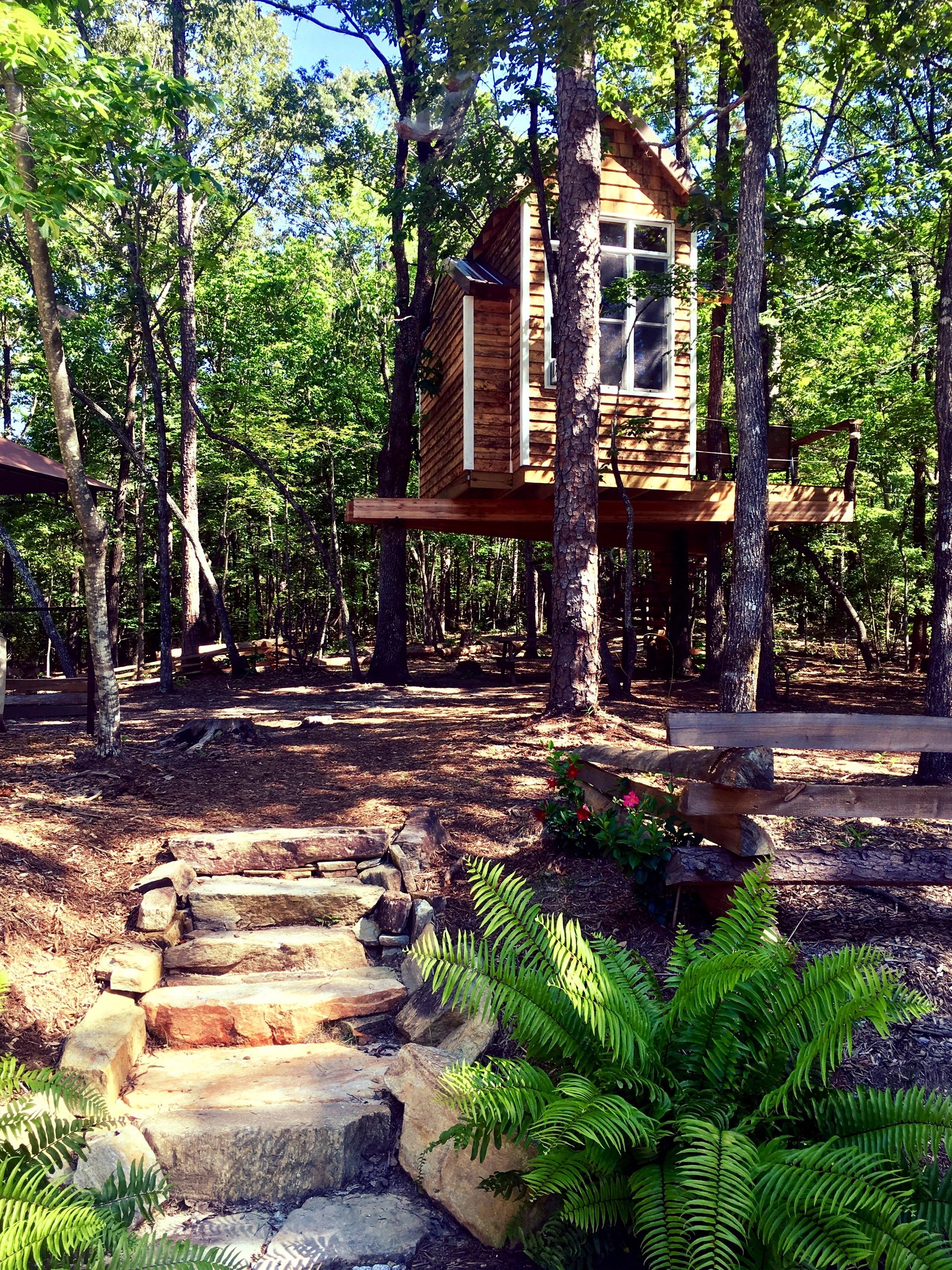 Jocassee Treehouse - Salem, South Carolina - glamping.directory