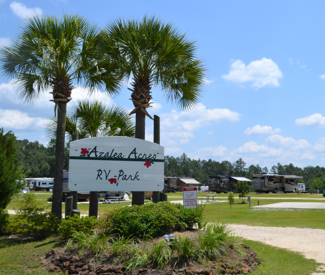 Azalea Acres RV Park - Robertsdale, Alabama - glamping.directory
