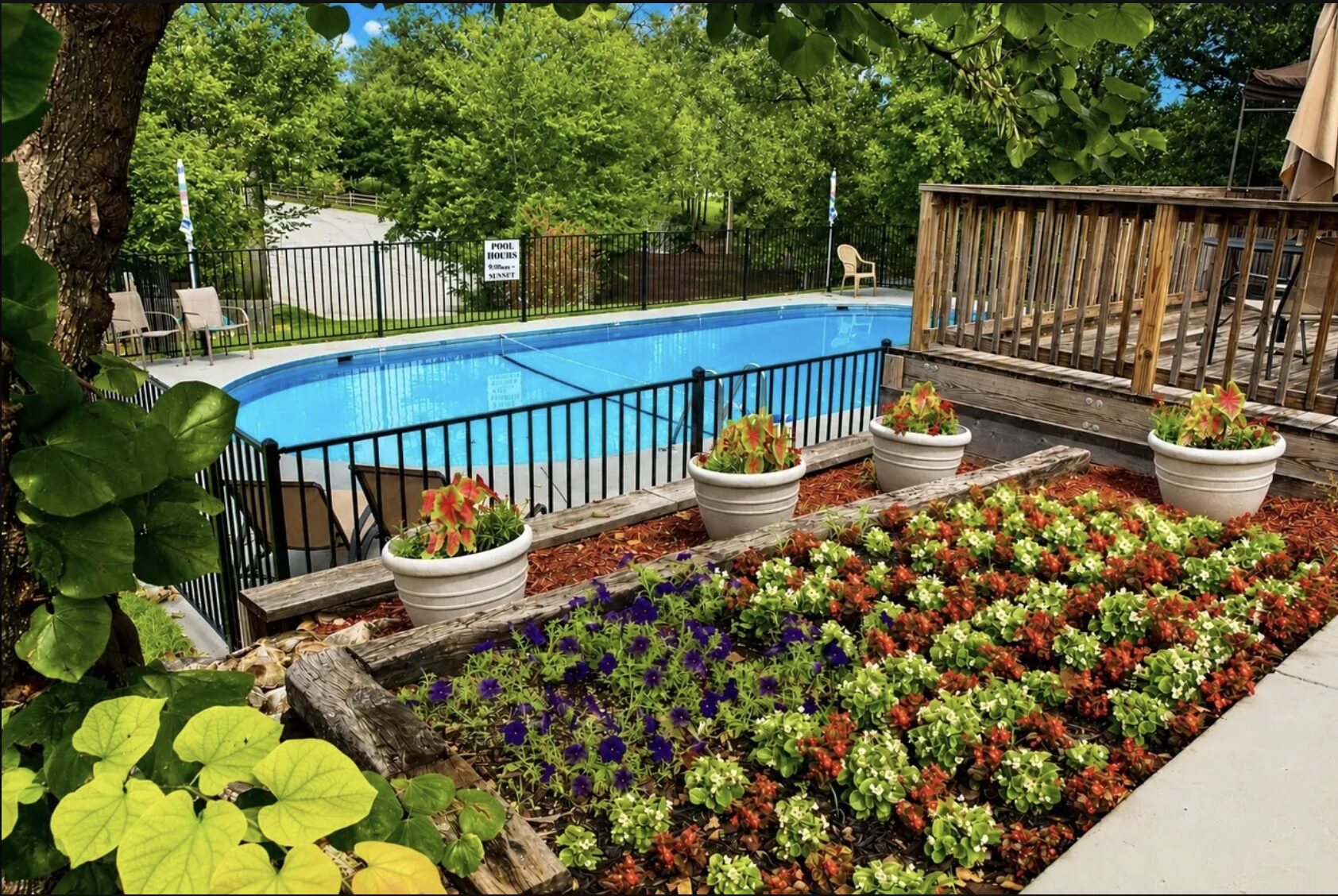 Branson Musicland Kampground - Branson, Missouri - glamping.directory