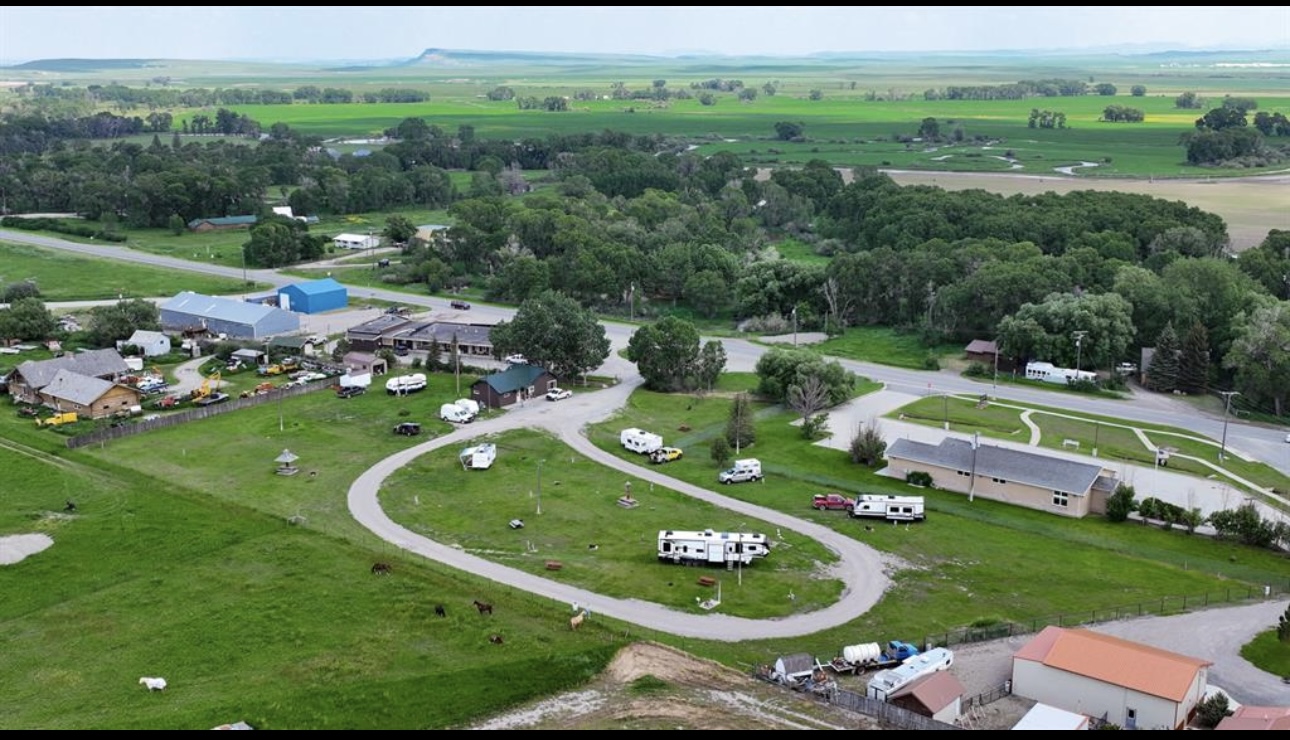 Augusta MT RV Park - Augusta, Montana - glamping.directory