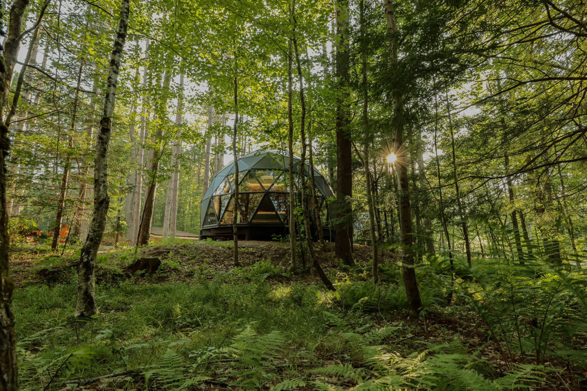 Large, luxurious geodesic dome - 04 - Freeport, Maine - glamping.directory