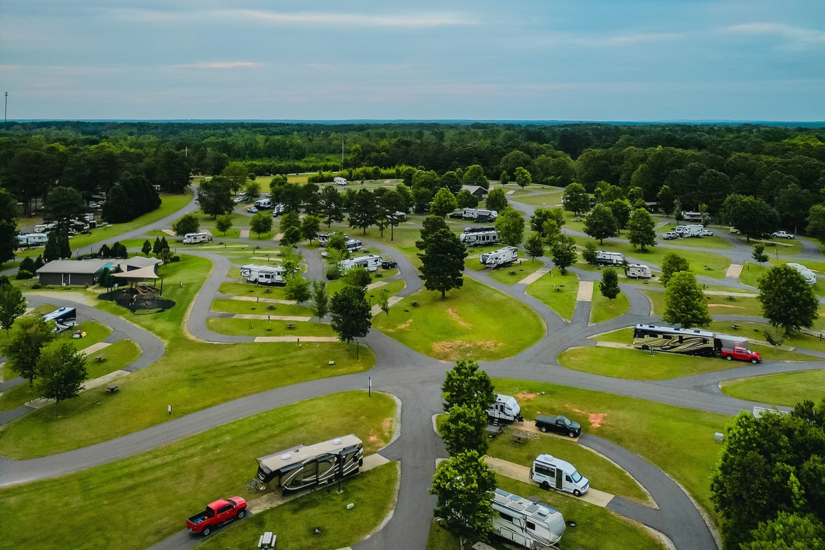 Pine Mountain RV Resort - Pine Mountain, Georgia - glamping.directory