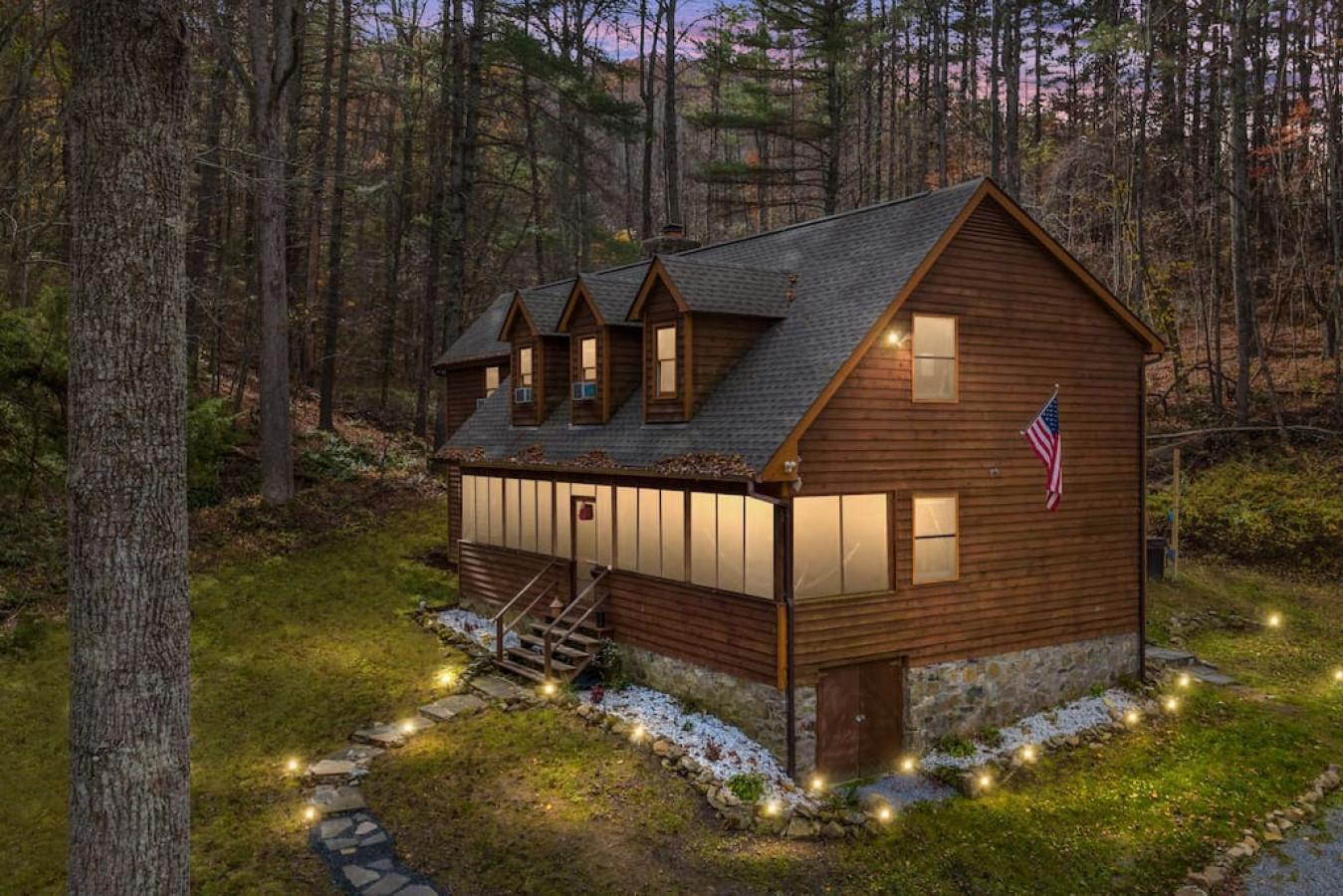 Dream Dome - Luray, Virginia - glamping.directory