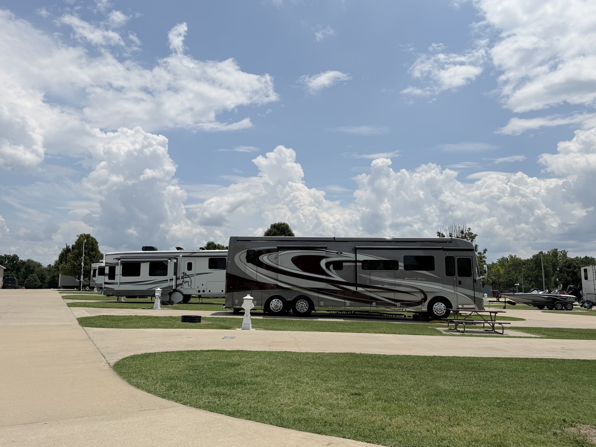 Monkey Island RV Resort and Cabins - Afton, Oklahoma - glamping.directory