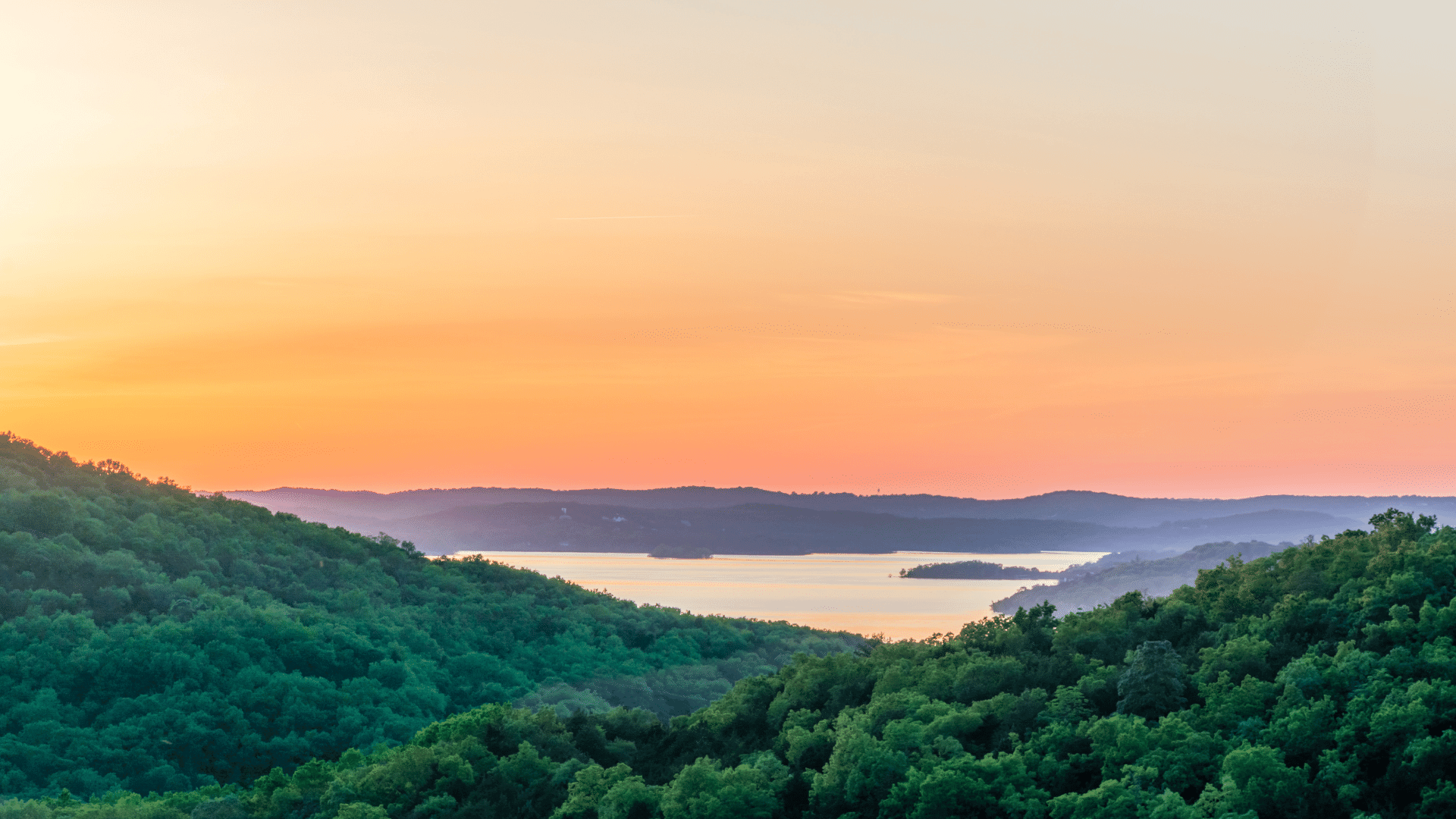 Mountain View RV Park - Mountain View, Missouri - glamping.directory