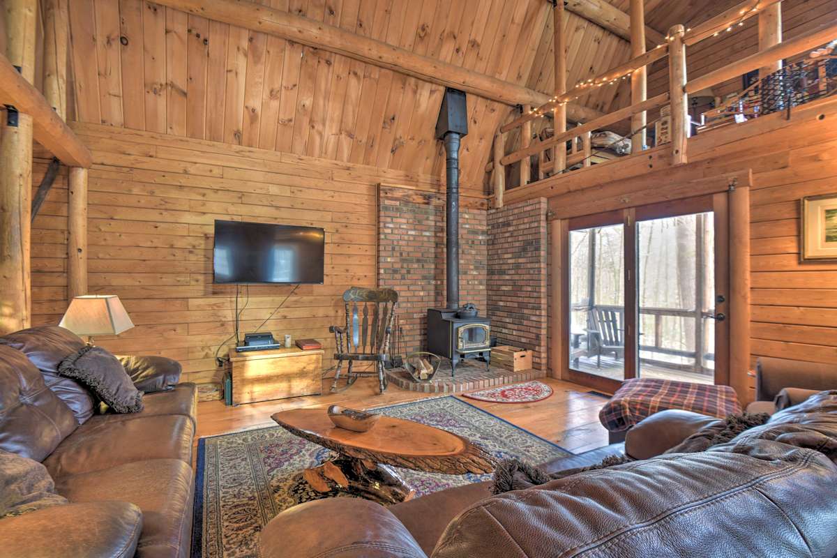 The Treehouse - Madison, New Hampshire - glamping.directory