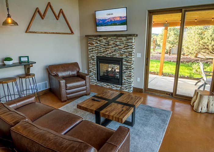 Royal Gorge Cabins - Cañon City, Colorado - glamping.directory