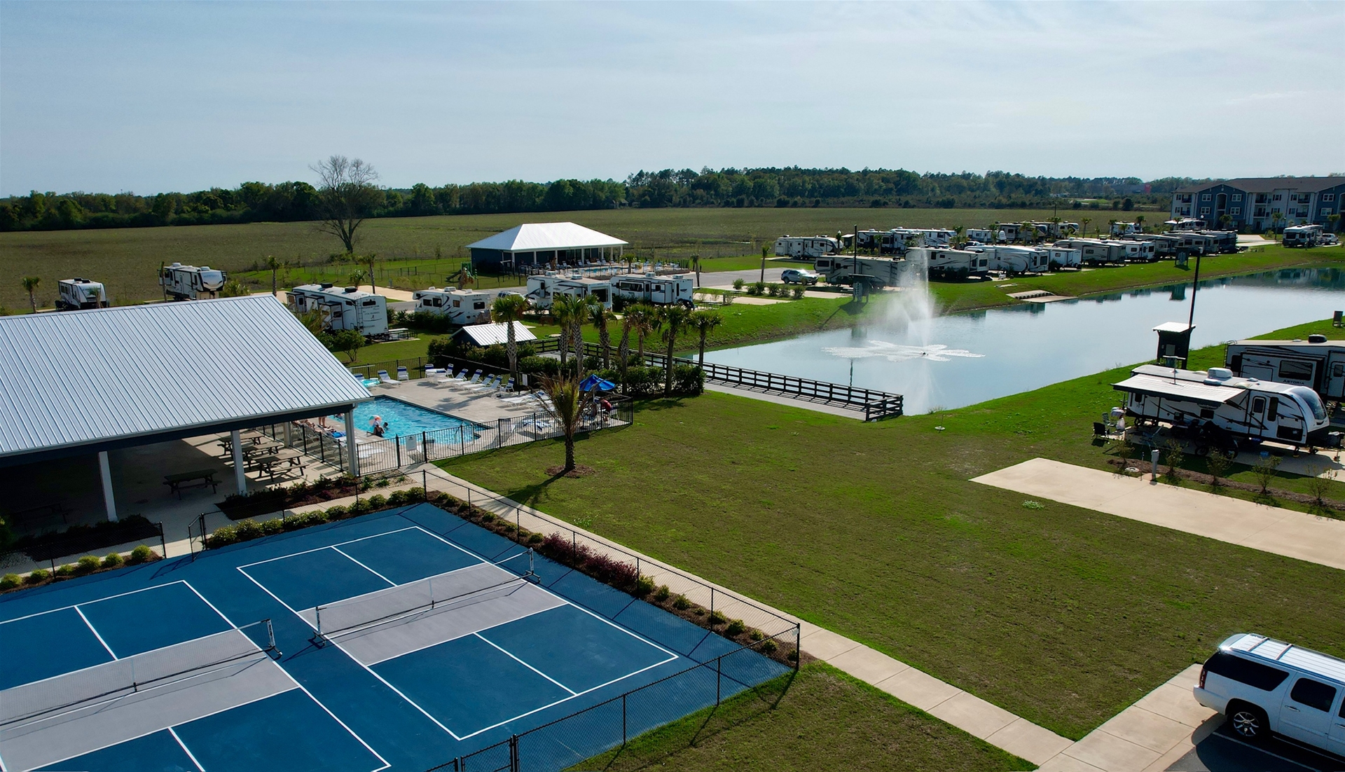 Grand Riviera Rv Resort — Foley, Alabama - Foley, Alabama - glamping.directory