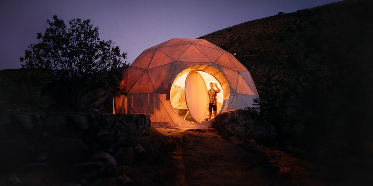 Tipton Run Lodge - Tyrone, Pennsylvania - glamping.directory