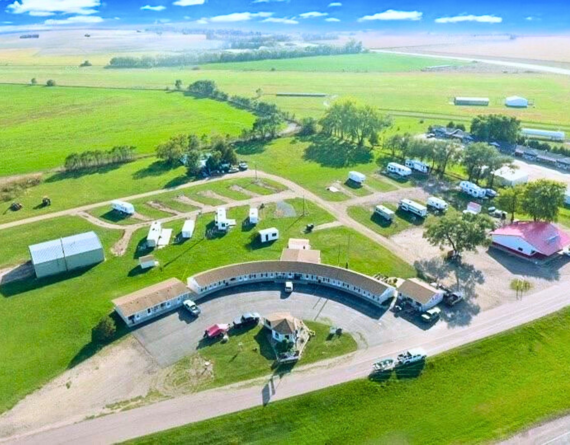 Lake Andes Inn & RV Campground - Lake Andes, South Dakota - glamping.directory