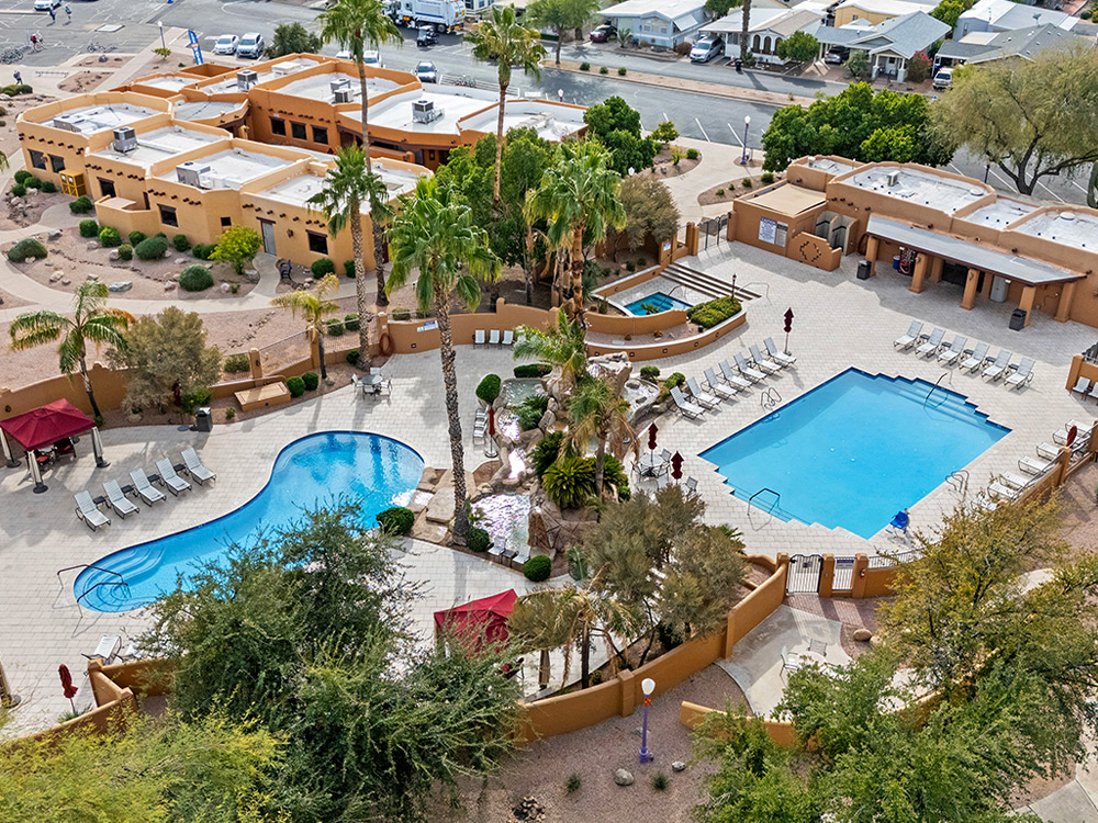 Monte Vista RV Resort - Mesa, Arizona - glamping.directory