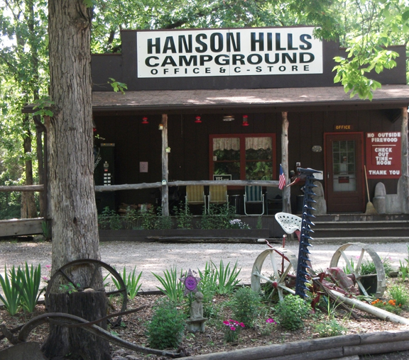 Hanson Hills Campground - Kingdom City, Missouri - glamping.directory