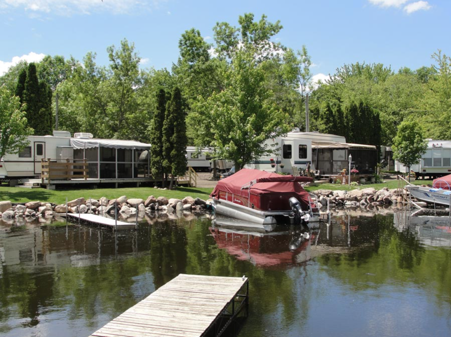 Cannon Gate Park - Waterville, Minnesota - glamping.directory