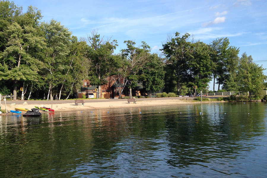 Long Island Bridge Campground - Moultonborough, New Hampshire - glamping.directory