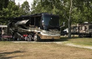 Smuggler's Den Campground - Southwest Harbor, Maine - glamping.directory