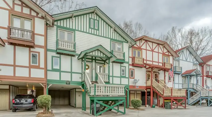 Regal on the River - Luxury Cabin Rental in Helen GA (Riverfront) - Helen, Georgia - glamping.directory