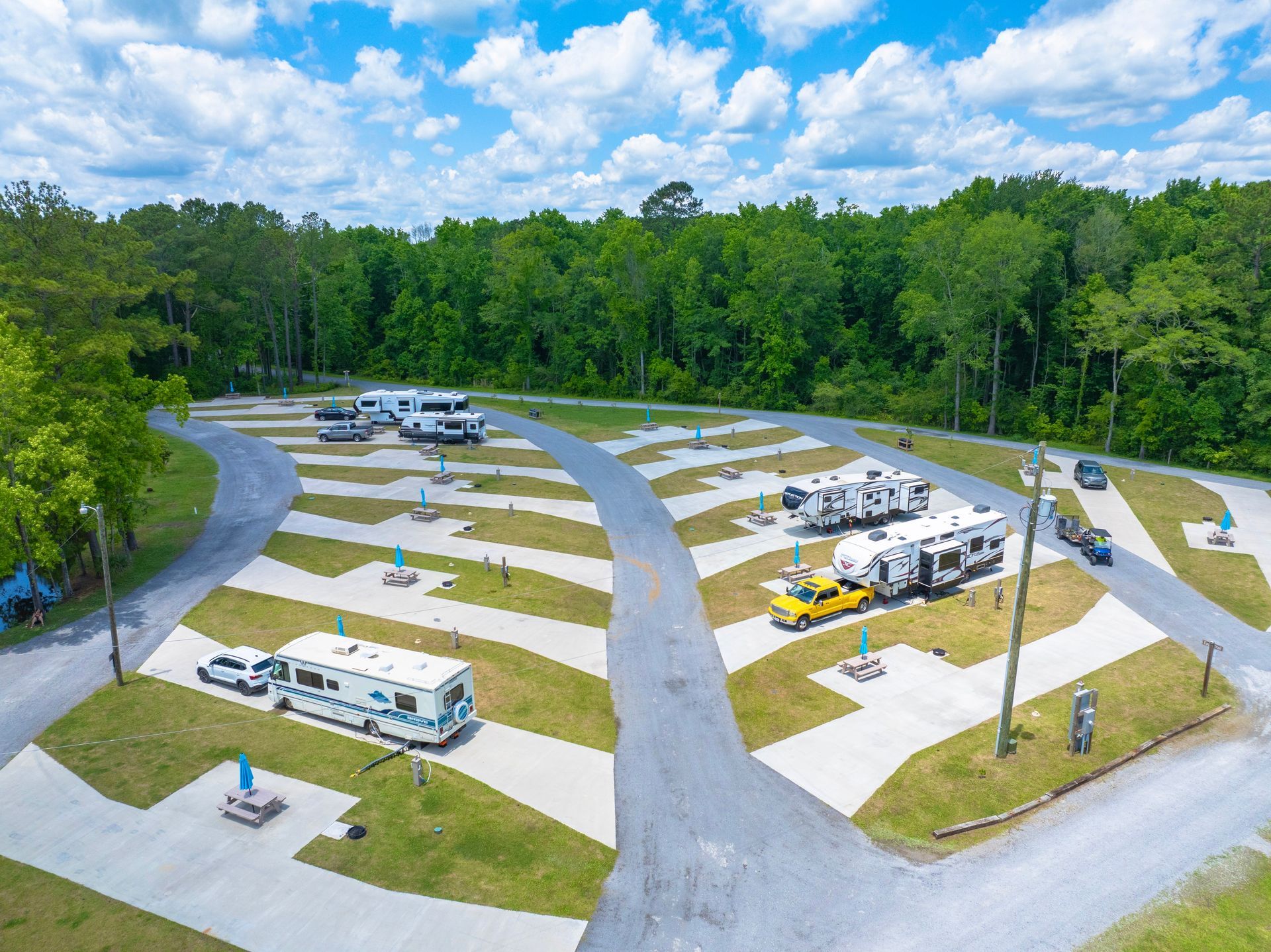Lake Aire Campground - Hollywood, South Carolina - glamping.directory