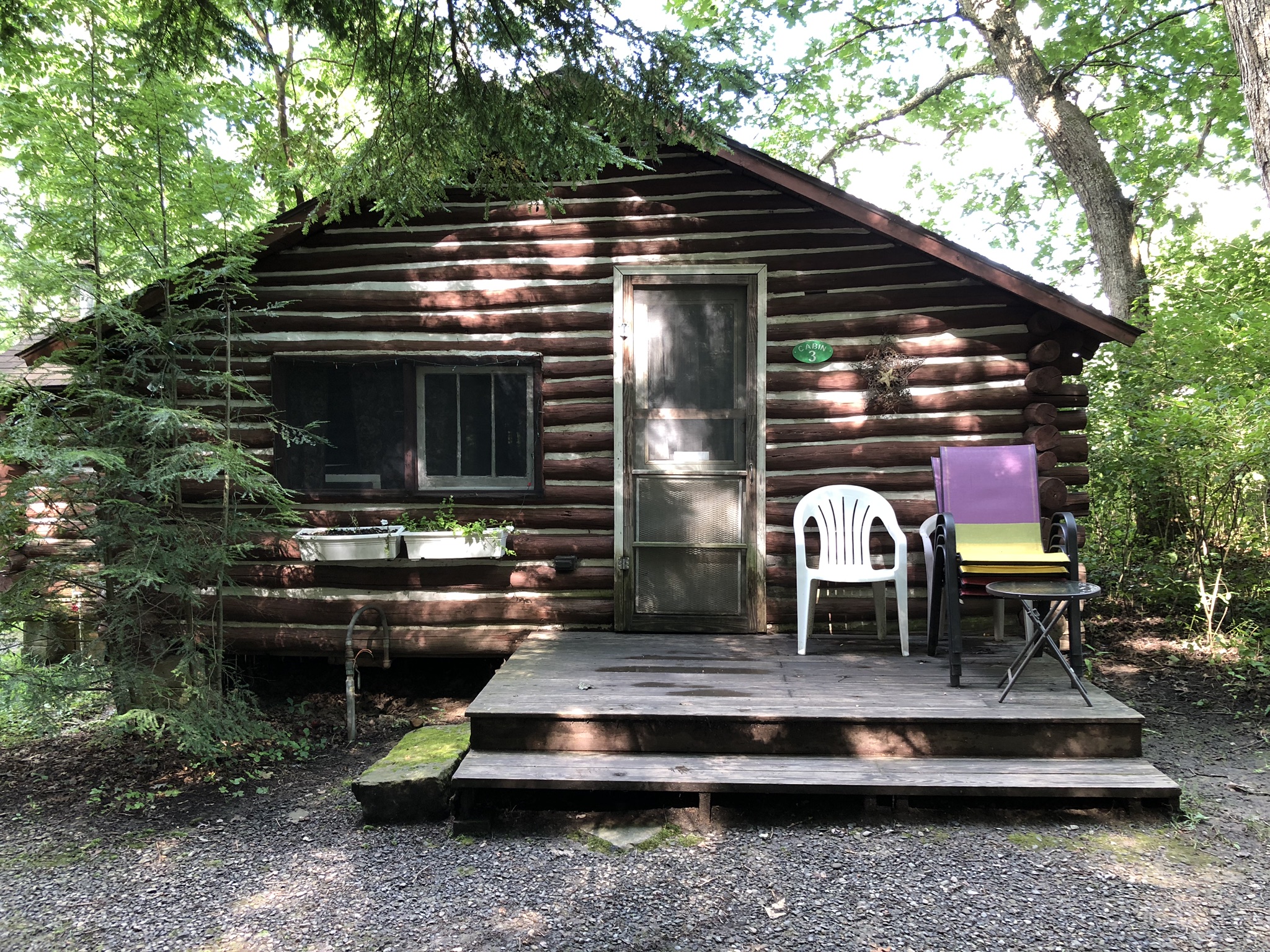 Hemlock Rest Cabins - Clarington, Pennsylvania - glamping.directory
