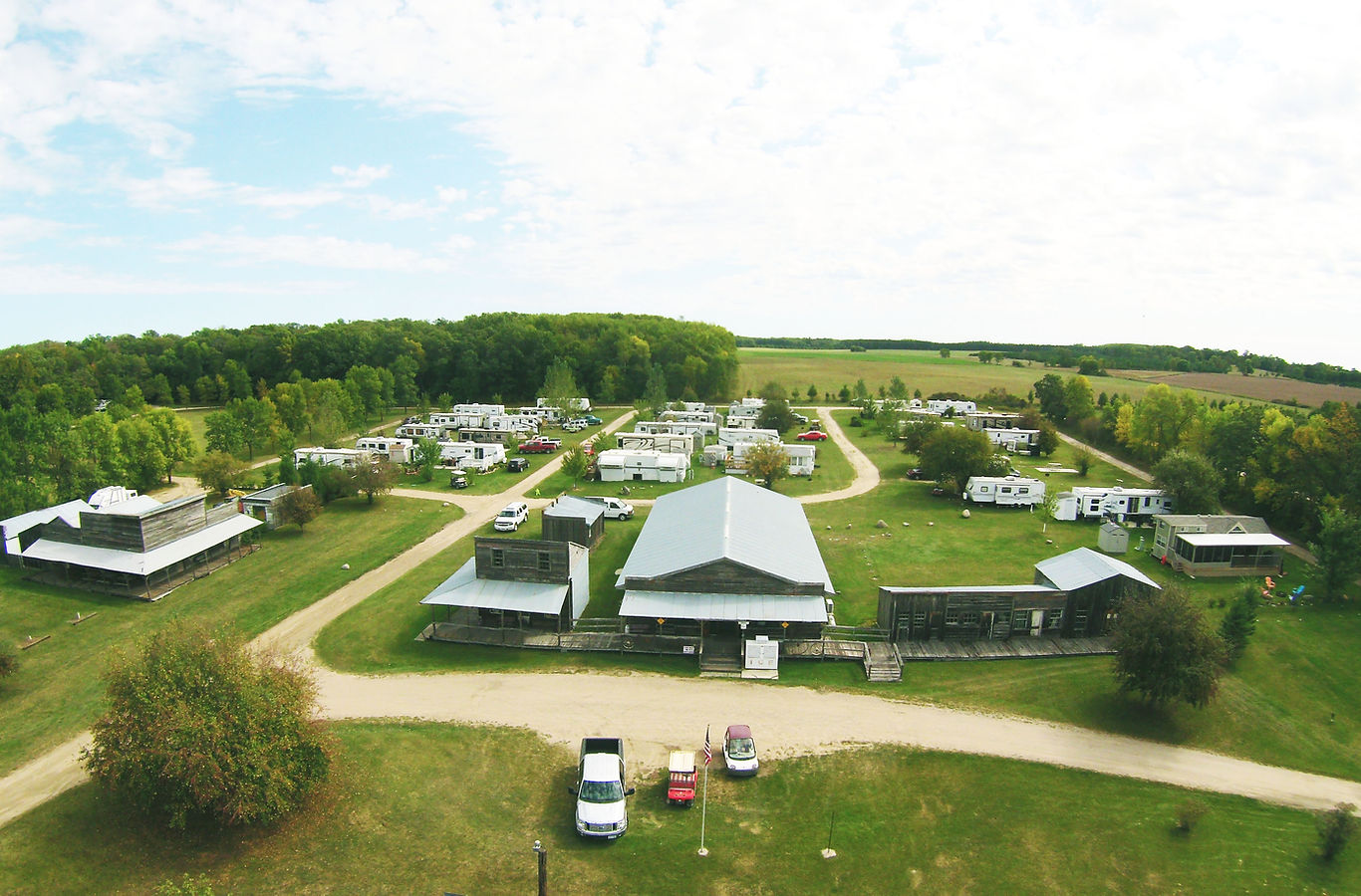 Golden Eagle RV Village - Perham, Minnesota - glamping.directory