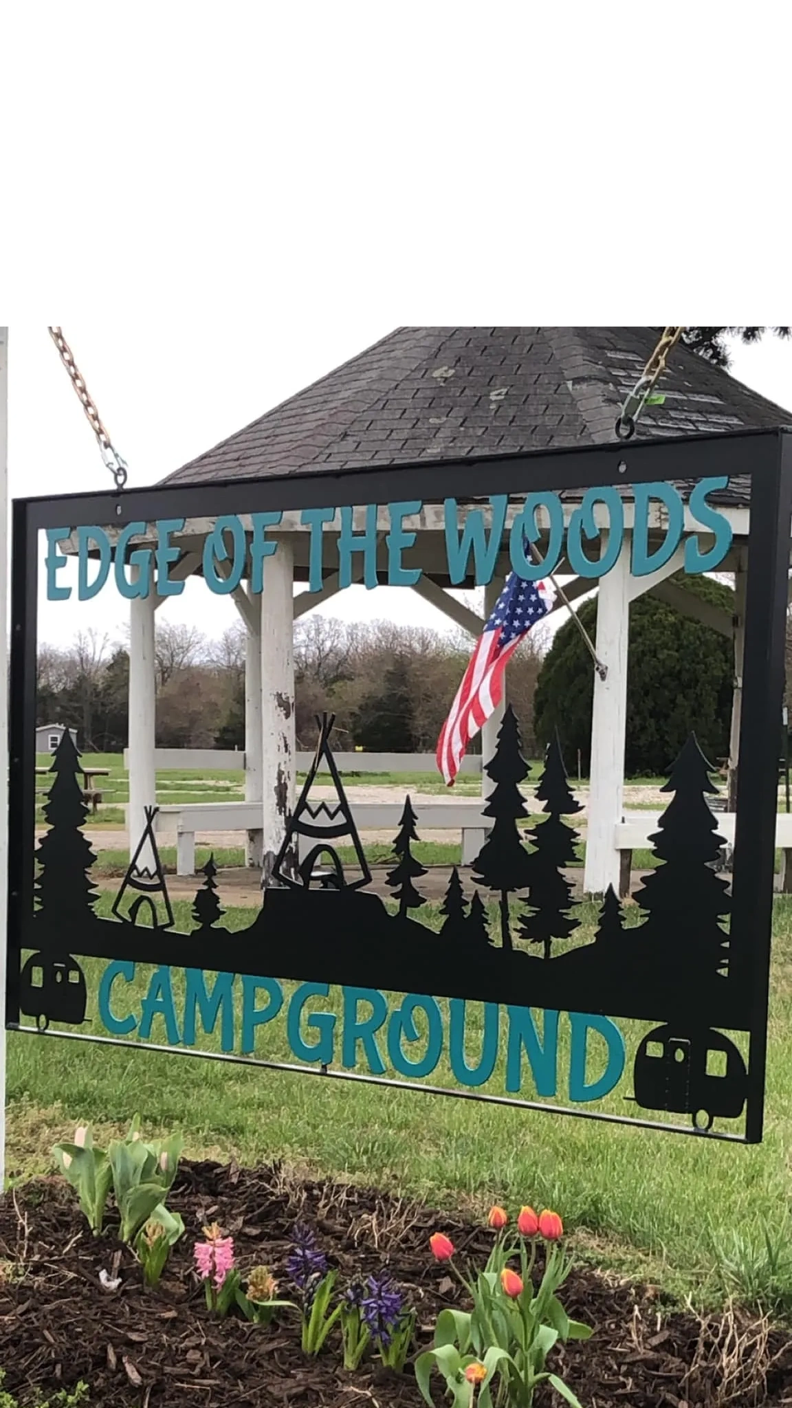 EDGE OF THE WOODS RV PARK AND CAMPGROUND - Cassville, Missouri - glamping.directory