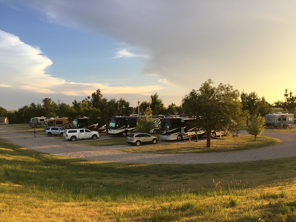 Gunsmoke RV Park - Dodge City, Kansas - glamping.directory