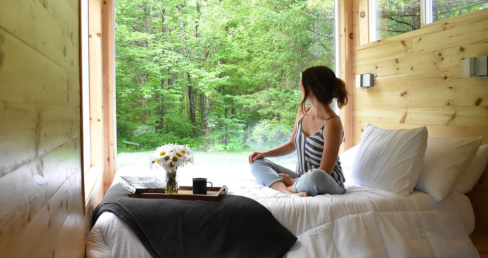Trailside Stays - Dorchester, New Hampshire - glamping.directory