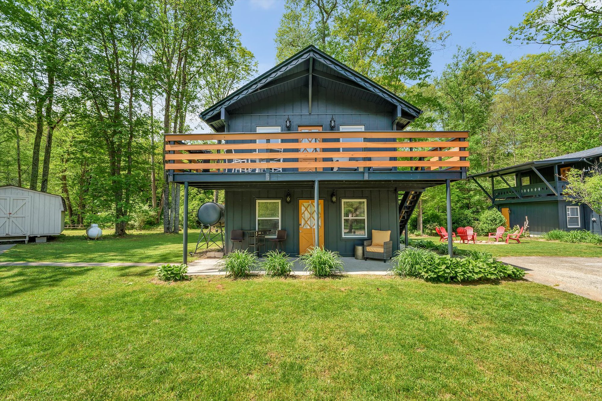 Blue Ridge Glamp Camp - Spruce Pine, North Carolina - glamping.directory
