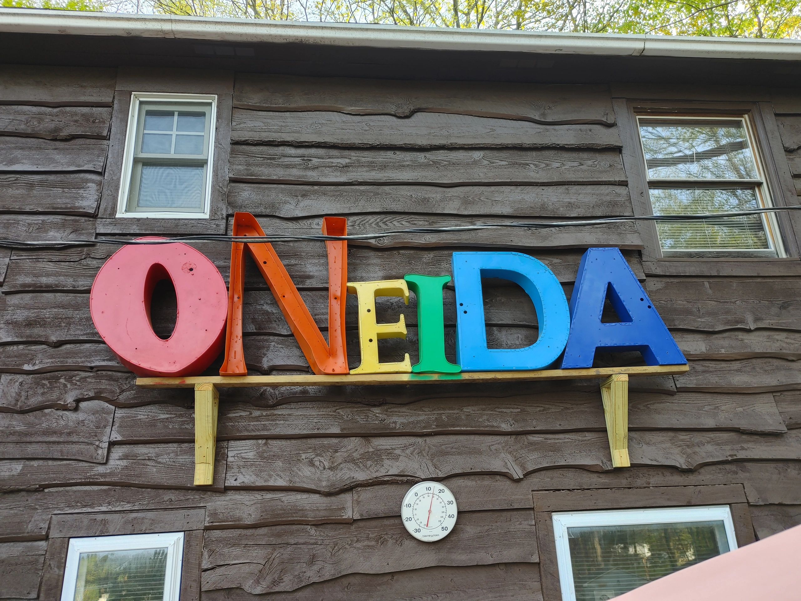 Oneida Campground & Lodge - New Milford, Pennsylvania - glamping.directory