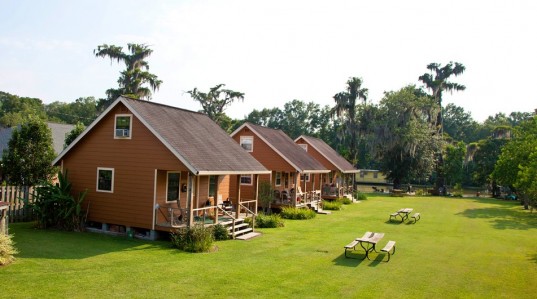 Cajun Cabin Bayou Corne - Belle Rose, Louisiana - glamping.directory