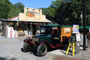Lakeview Store LLC. Cabins and RV Camping - Austin, Pennsylvania - glamping.directory