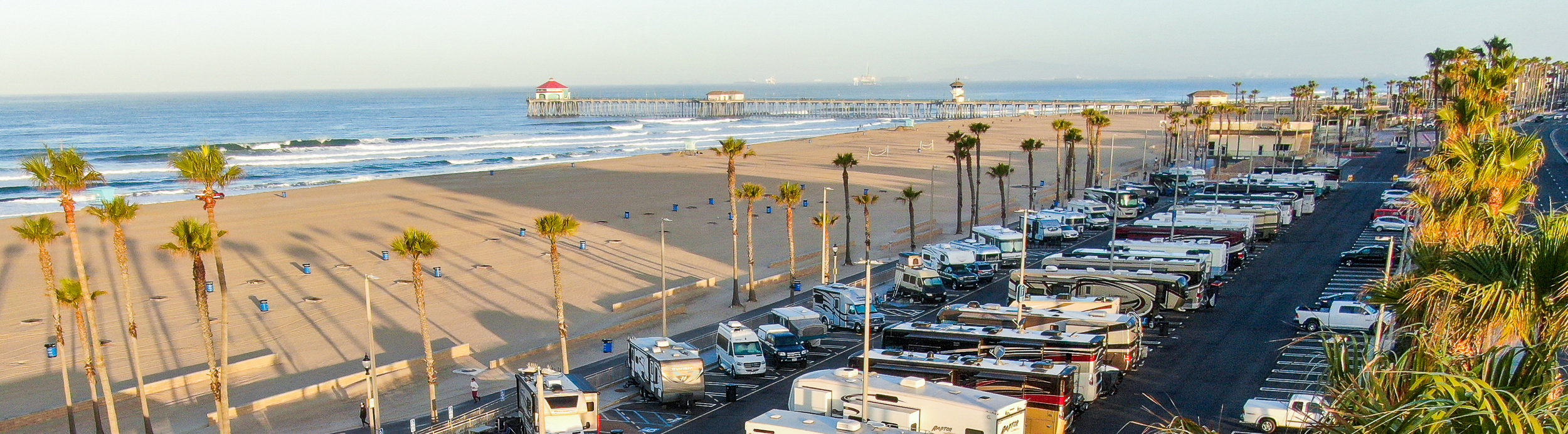 Huntington Beach RV Campground - Huntington Beach, California - glamping.directory