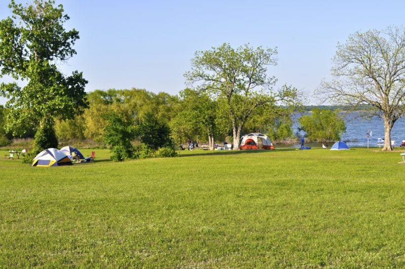 Meadowmere Park: Tent Camping - Grapevine, Texas - glamping.directory