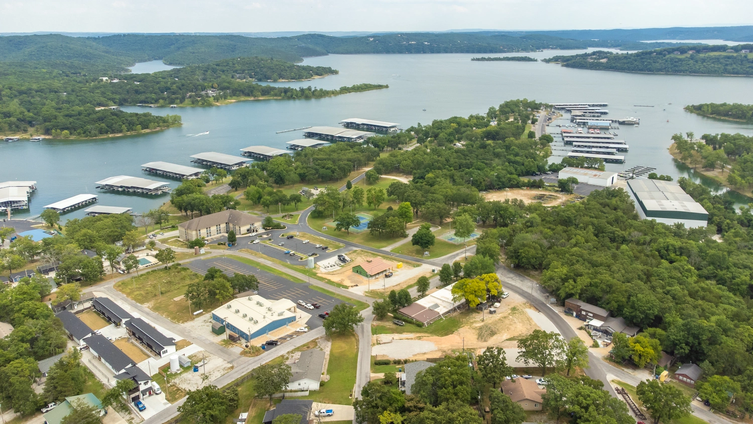 Port of Kimberling Resort & Campground - Kimberling City, Missouri - glamping.directory